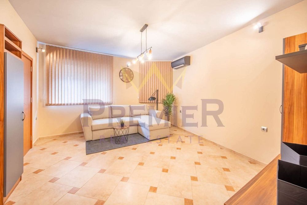 Дава се под наем Къща в Варна, Колхозен пазар - 70 кв.м за 478.38 € - Снимка #3