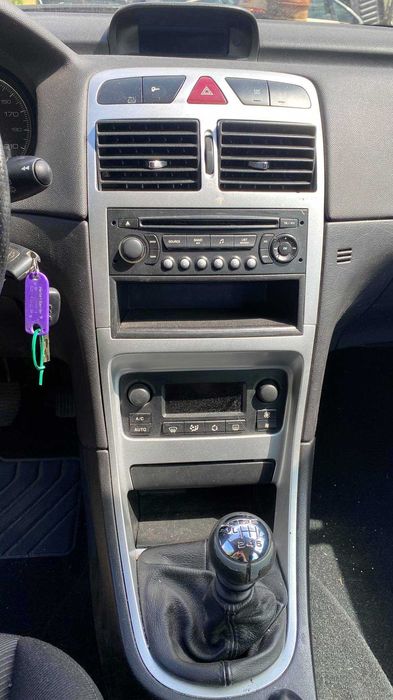 Peugeot 307 / пежо 307 на части