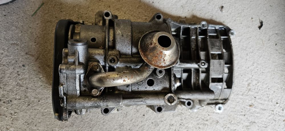 Pompa Ulei/Pistoane/Axe Came BMW M47 Componente Motor