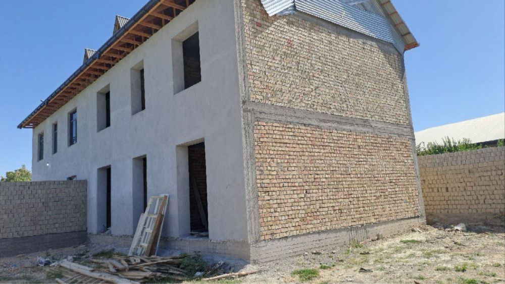 Продается один таунхаус