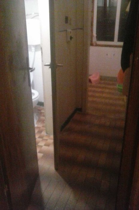 Продава се Четиристаен апартамент в Стара Загора, Център - 92 кв.м за 915 €/кв.м - Снимка #6