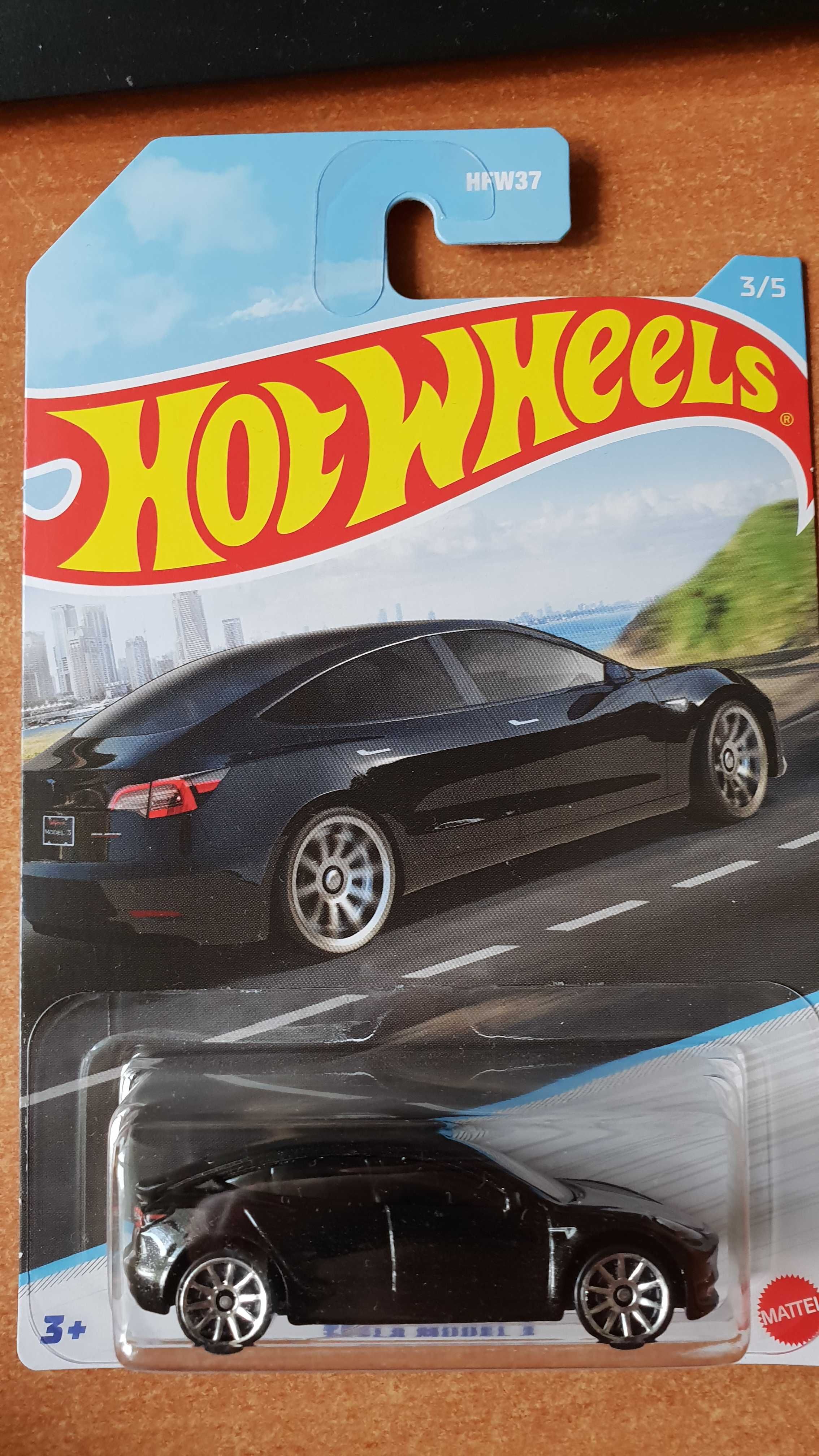 Hot wheels store tesla model 3