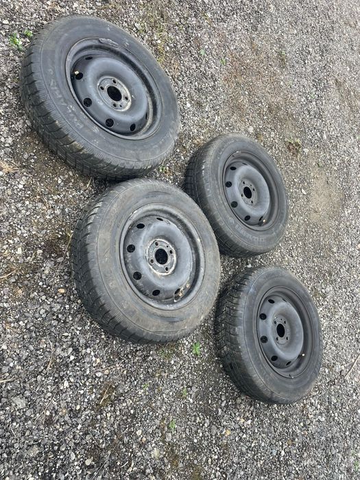 cauciucuri iarna 165/80/14 cu jante