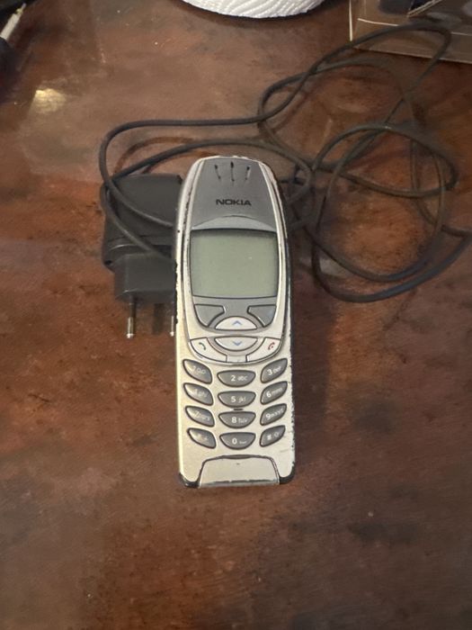 Telefon nokia 6310i