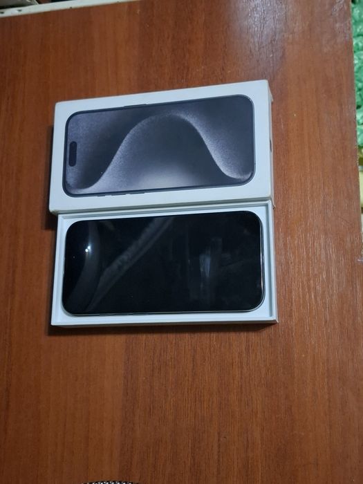 Продам IPhone 15 pro