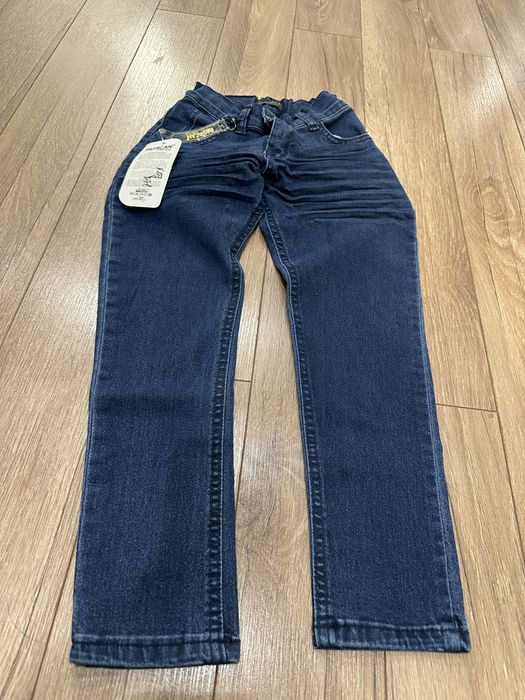 Продам джинсы