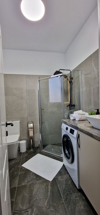 Se închiriază apartament cu 2 camere(PENTRU ORICE PERIOADA)