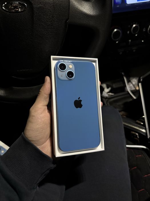 Продам Айфон 13 (128gb)