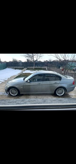 Vând BMW e90 2.0d 163 hp ...NU FAC SCHIMBURI