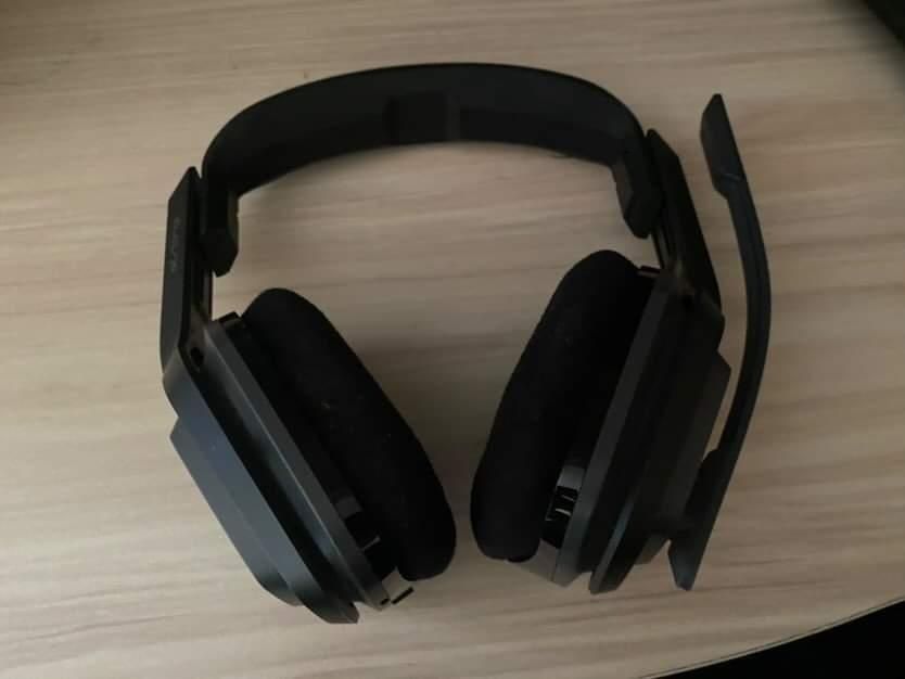 Продавам слушалки за xbox/ps4 ASTRO