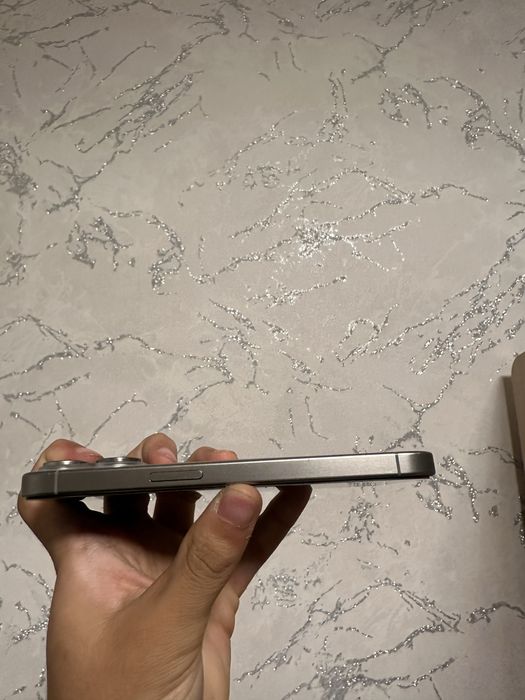 Продается Iphone 15 pro 128gb