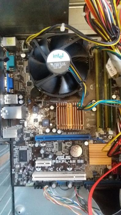 Unitate Calculator Intel Celeron D