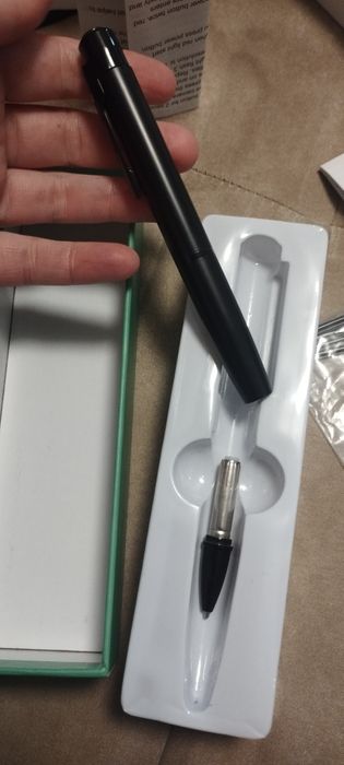 Химикалка с камера