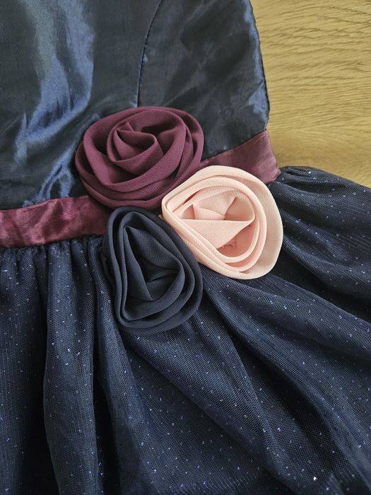 Официална рокля H&M размер 116