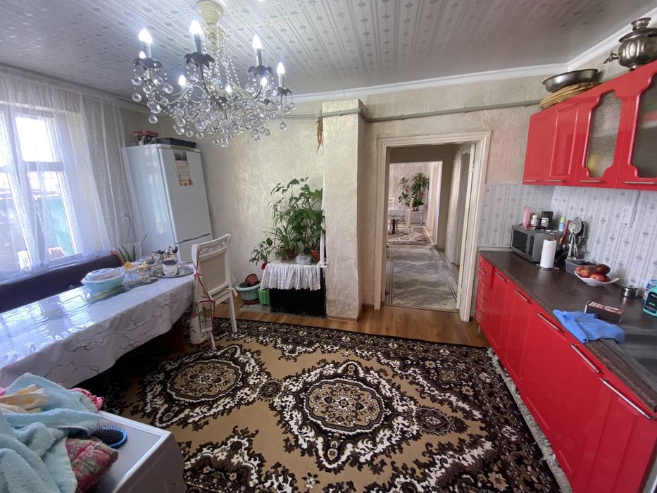 Үлкен жер үй сатылады