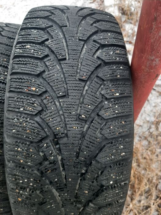 Продам шины 225/55/17 нокиа