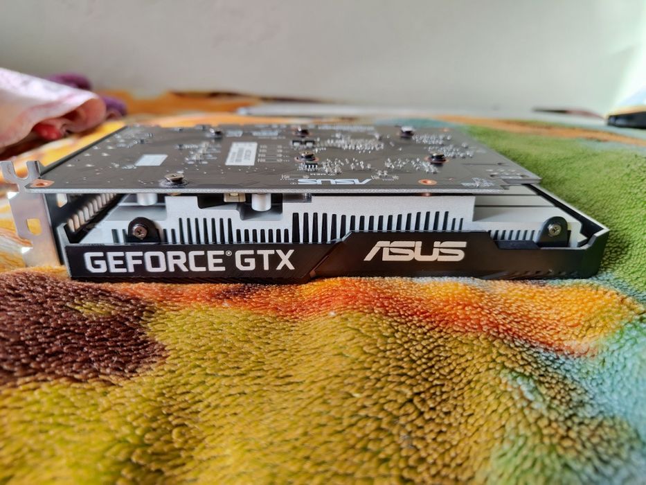 Продам видеокарту GTX 1650