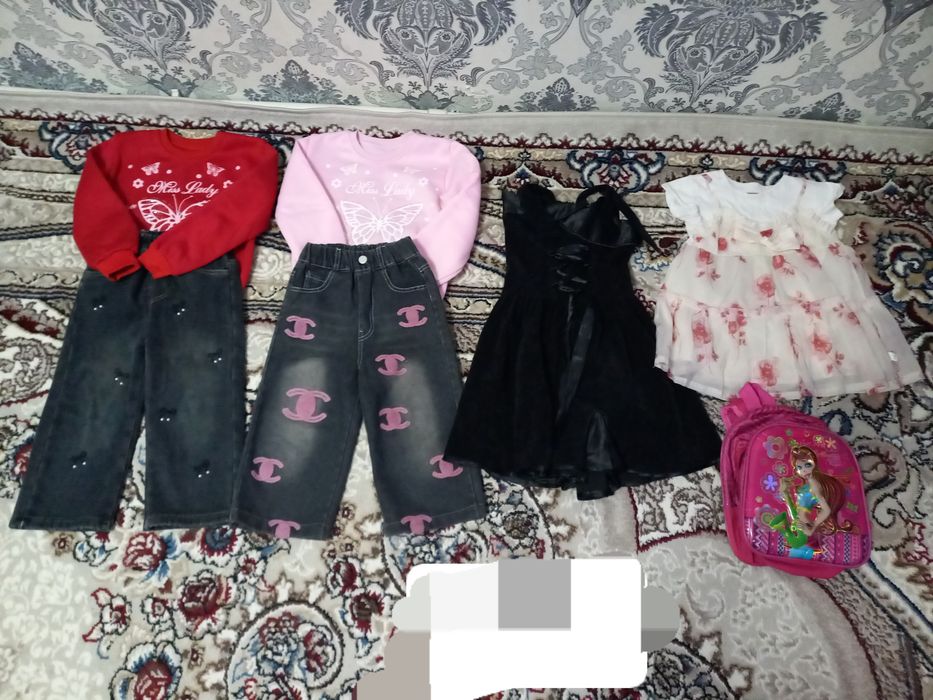 Одежды для девочки с 3до 5лет 100тыс