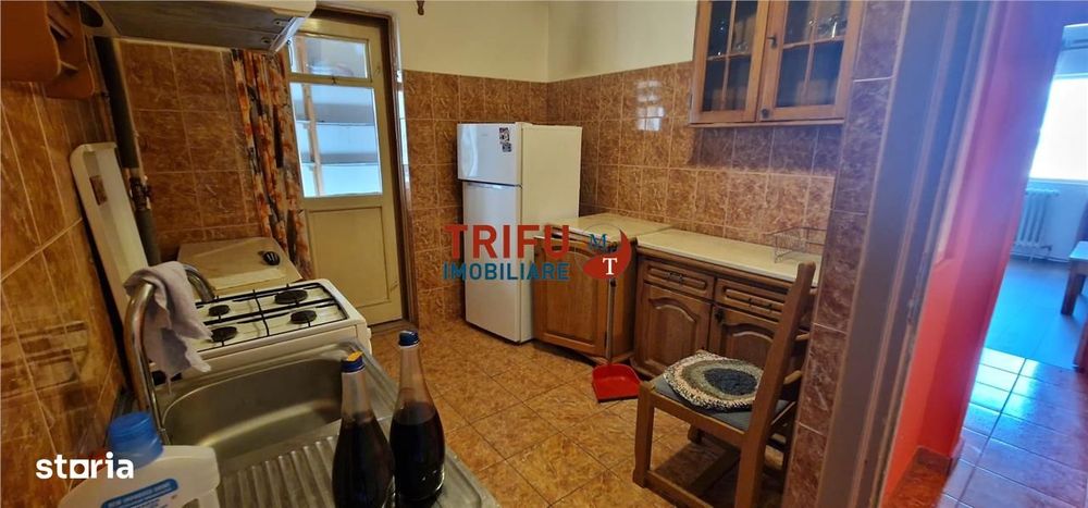 Apartament 3 camere de vanzare zona Centru