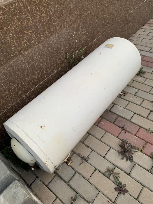 Продам бойлер 150 л