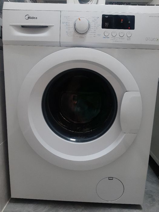 Продам бу стиральную машину автомат
