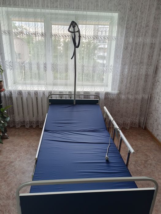 Кровать для лежачих больных