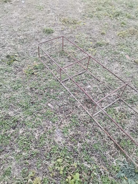 продавам стойки за кошери