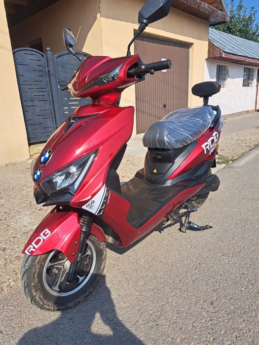 De vânzare scuter electric RDB DELTA plus.