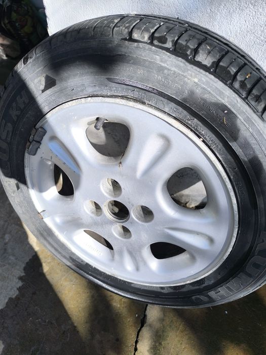 Гуми с джанти 14ки втора употреба