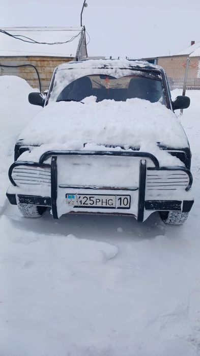 Продам ниву 21213