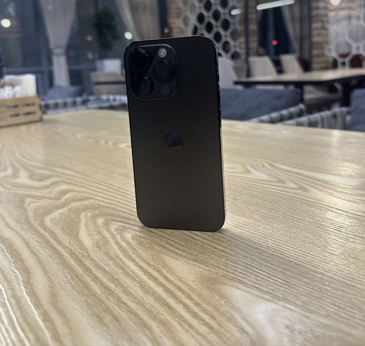Продам iphone 14 pro