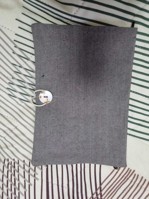 Дрешки за книги 4 евро