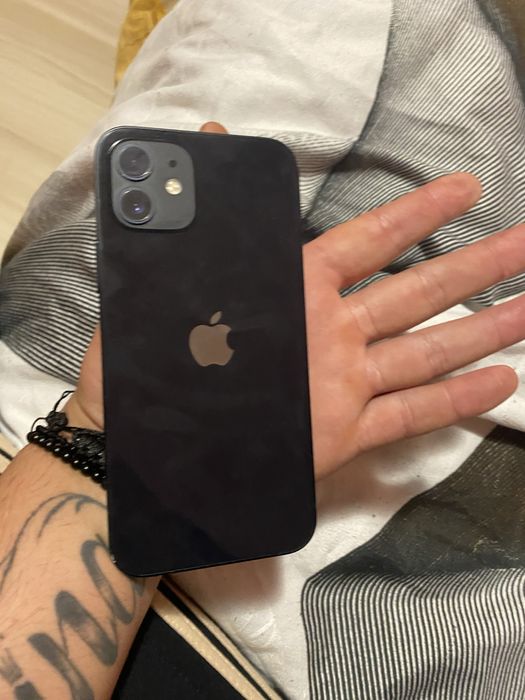 Vand urgent iphone 12