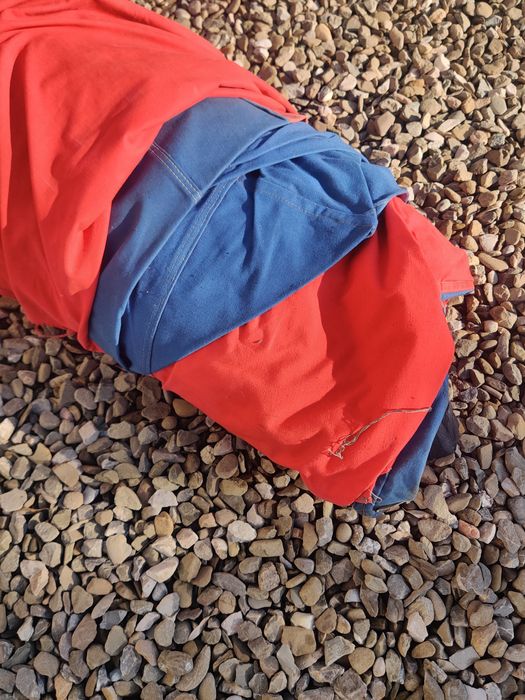 Echipament camping – corturi și saltele gonflabile