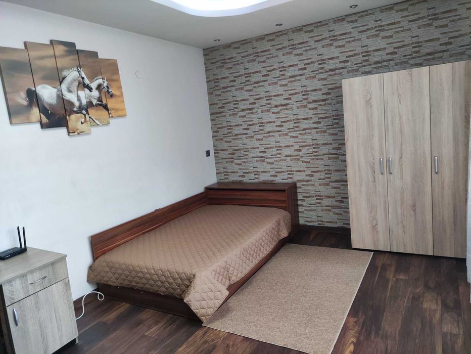 Дава се под наем Тристаен апартамент в София, Център - 84 кв.м за 900 € - Снимка #10