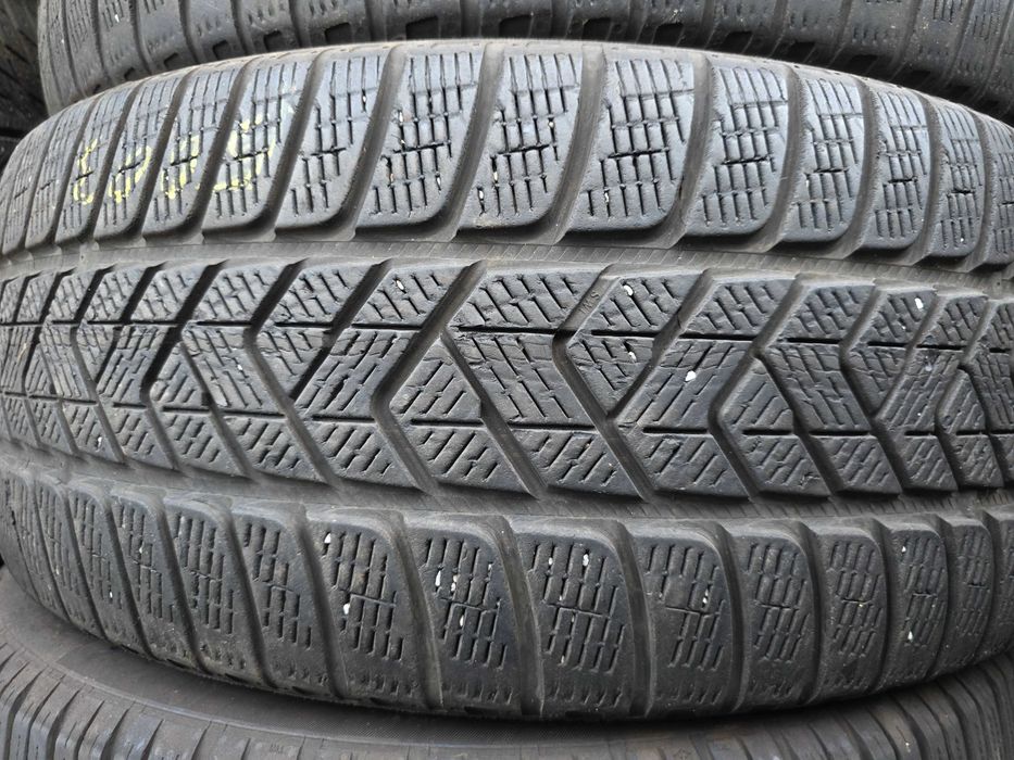 Зимни гуми пакет 245 45 20 и 275 40 20 - Pirelli