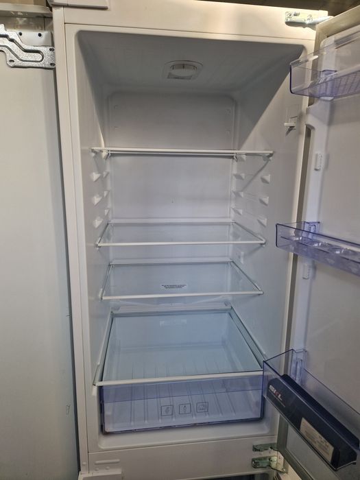 Хладилник за вграждане Beko A++ No frost
