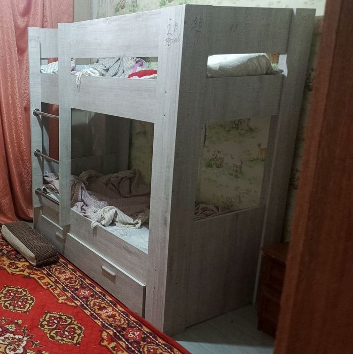 Продается Двухъярусная кровать