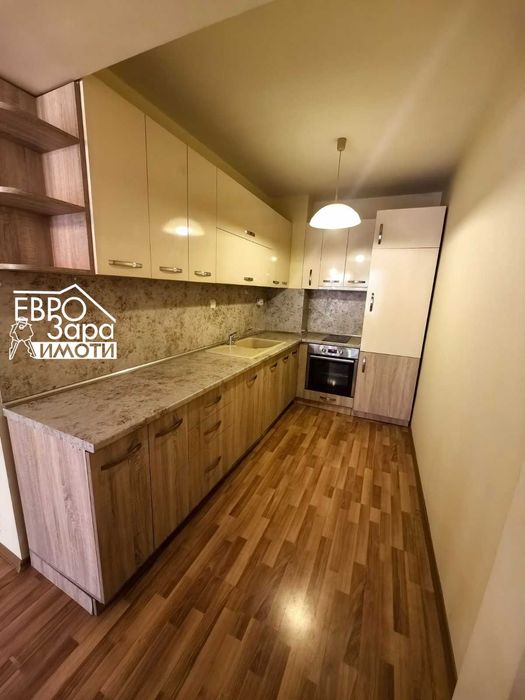 Продава се Двустаен апартамент в Стара Загора, Център - 93 кв.м за 1990 €/кв.м - Снимка #2