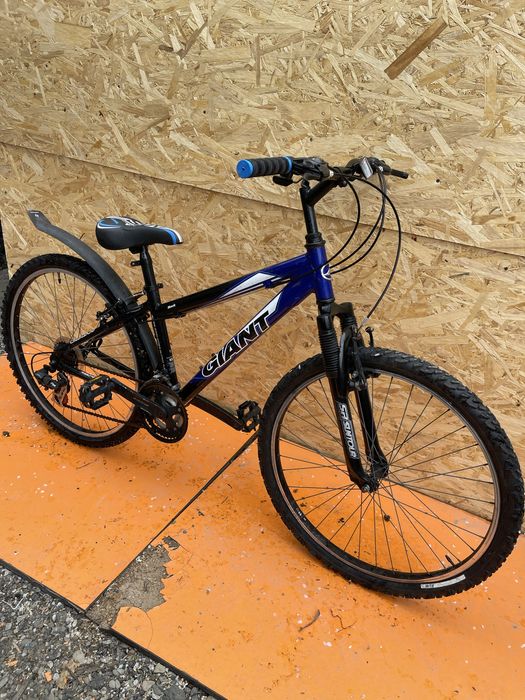 Bicicleta giant rock cadru aluminiu marimea xs roti 26”