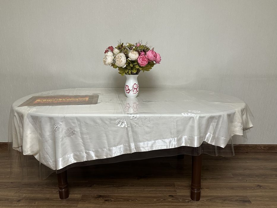 Продам овальный стол