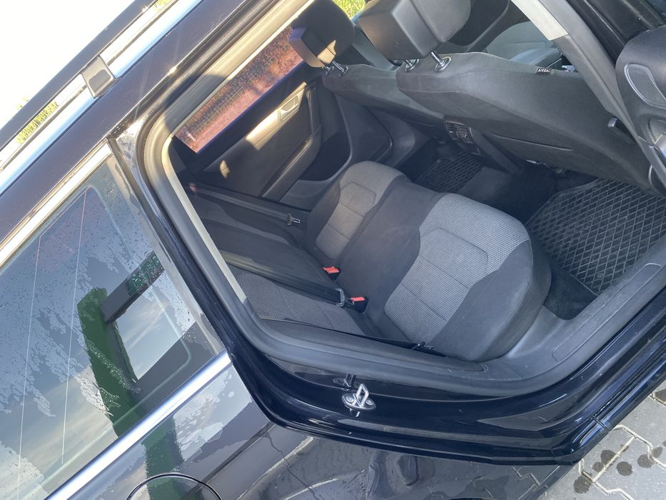 VOLKSWAGEN Passat 2011 — imagine 5