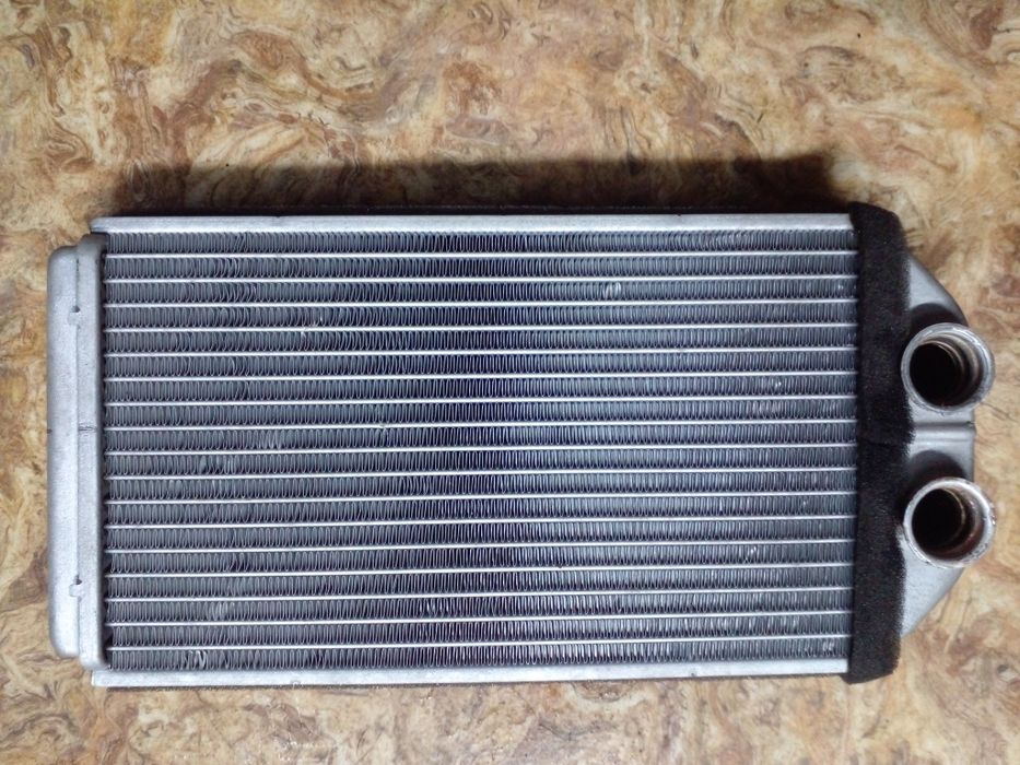 Радиатор Тойота  рав 4