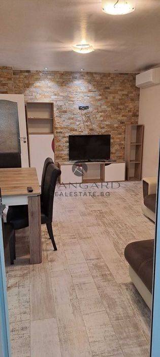 оф.25960 Тристаен реална квадратура/ Кючук Париж