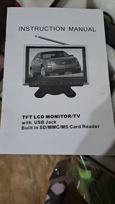 Автомобильный  DVD-плеер