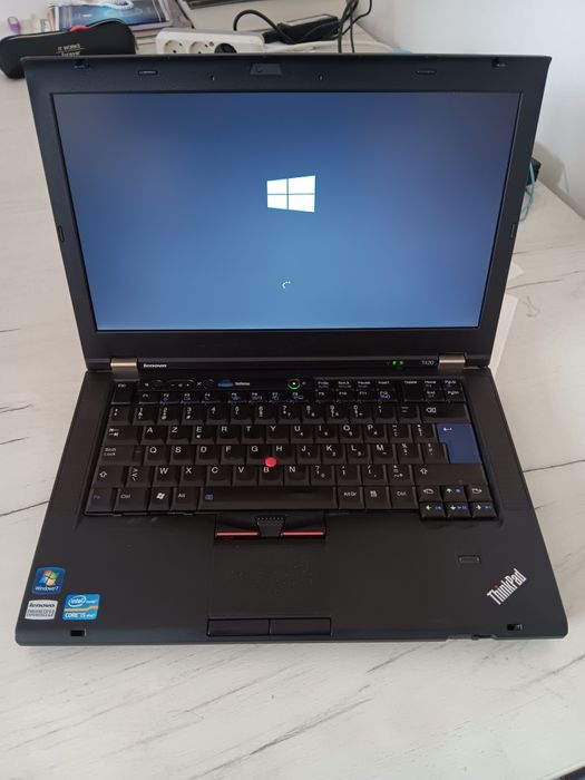 Ноутбук Ленина Т420