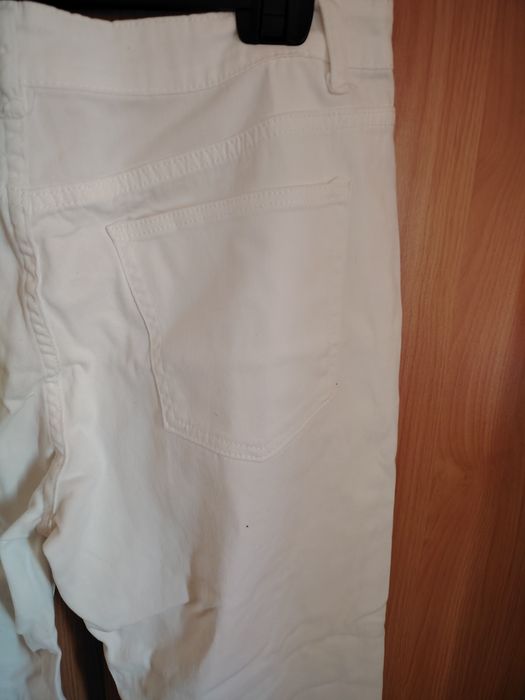 Чисто нови мъжки дънки