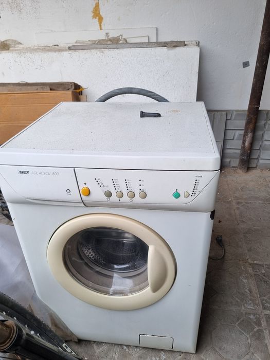 Срочно продам! Стиральную машину