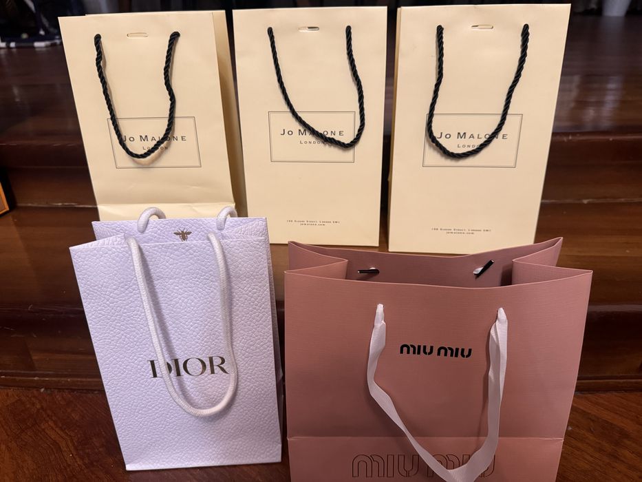 Брендовые коробки и пакеты