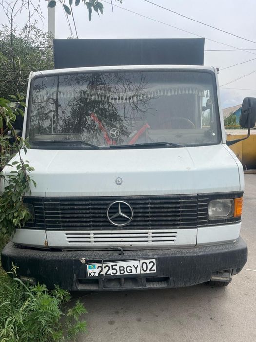 Продам Mercedes-Benz 609D